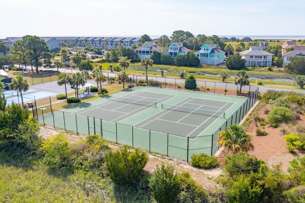 Harbor Island Tennis Courts