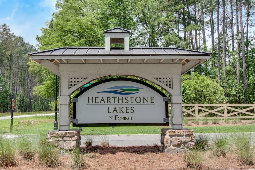 Entry sign into Hearthstone Lakes